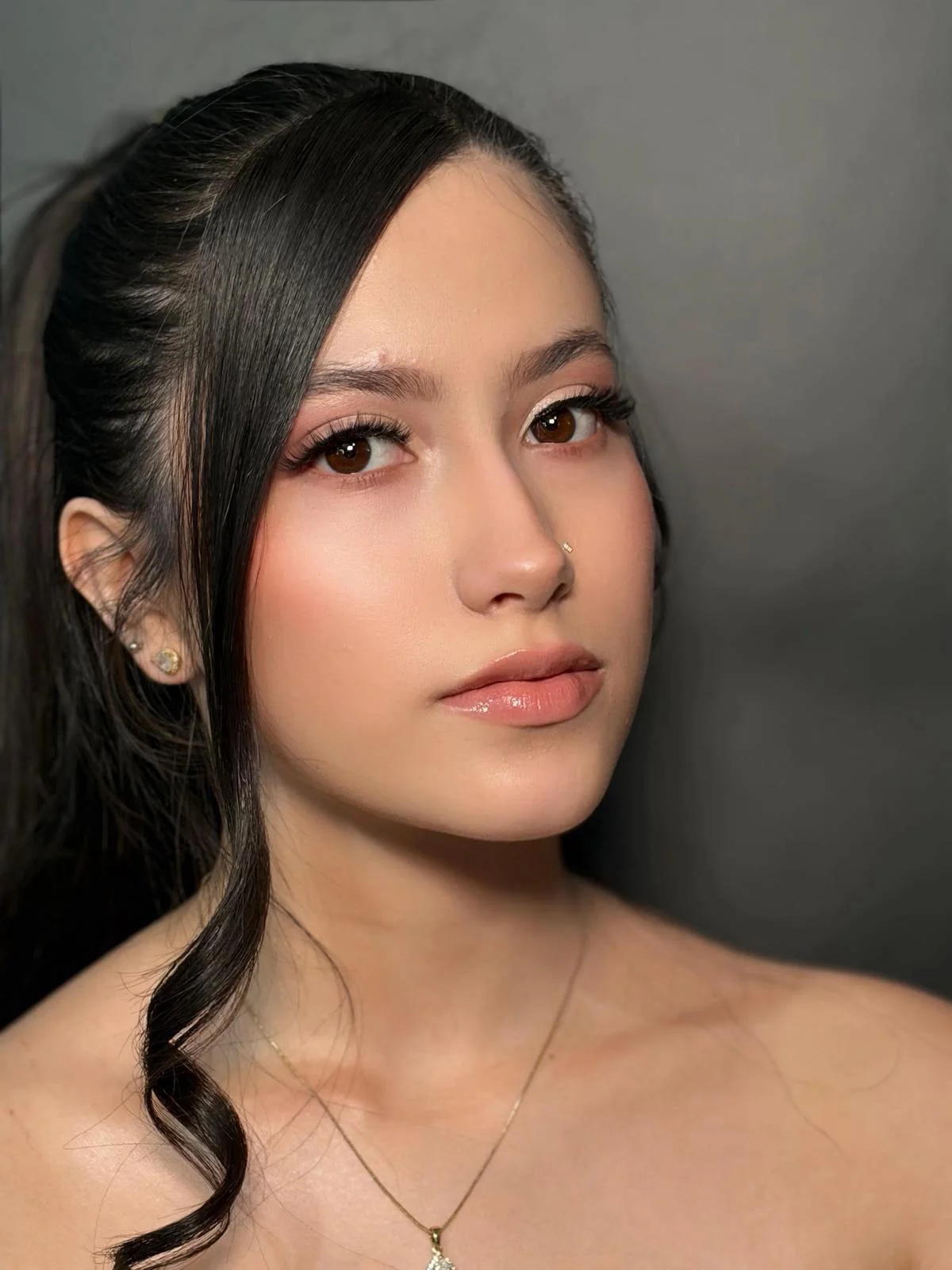 Maquillaje de quinceañera en La Ceja, Antioquia